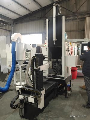 ロボット と 共 に 精密 な サーブ 刃 の CNC 砂 吹き 機